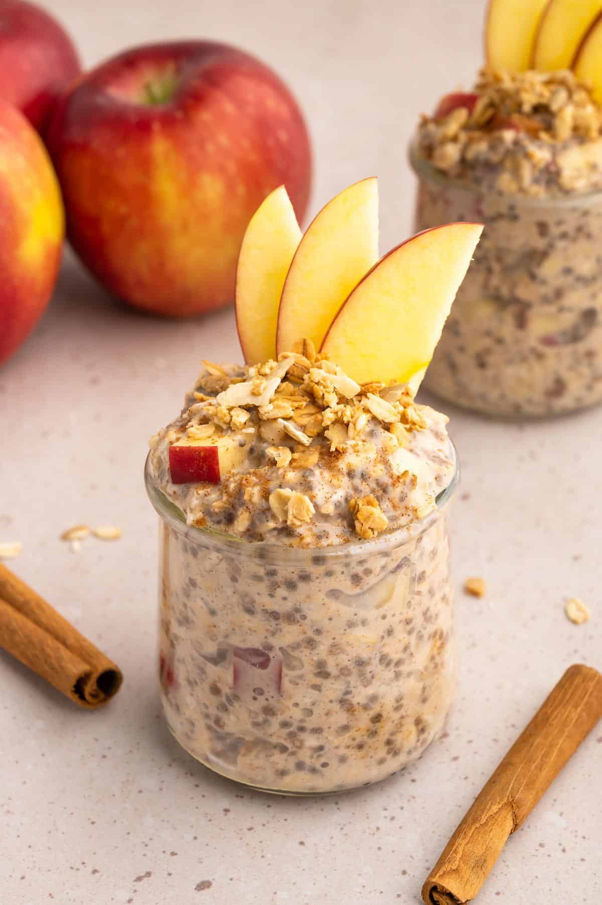 A jar of apple pie overnight oats.