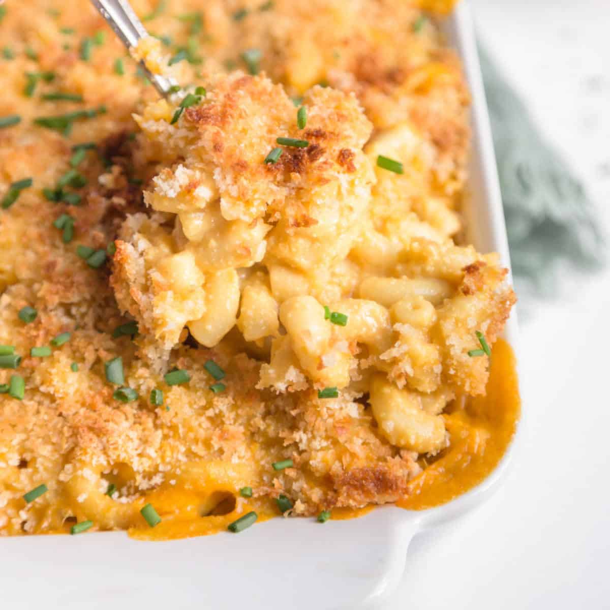 Vegan Baked Mac and Cheese