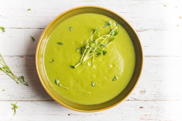 Creamy Vegan Asparagus and Mushroom Soup