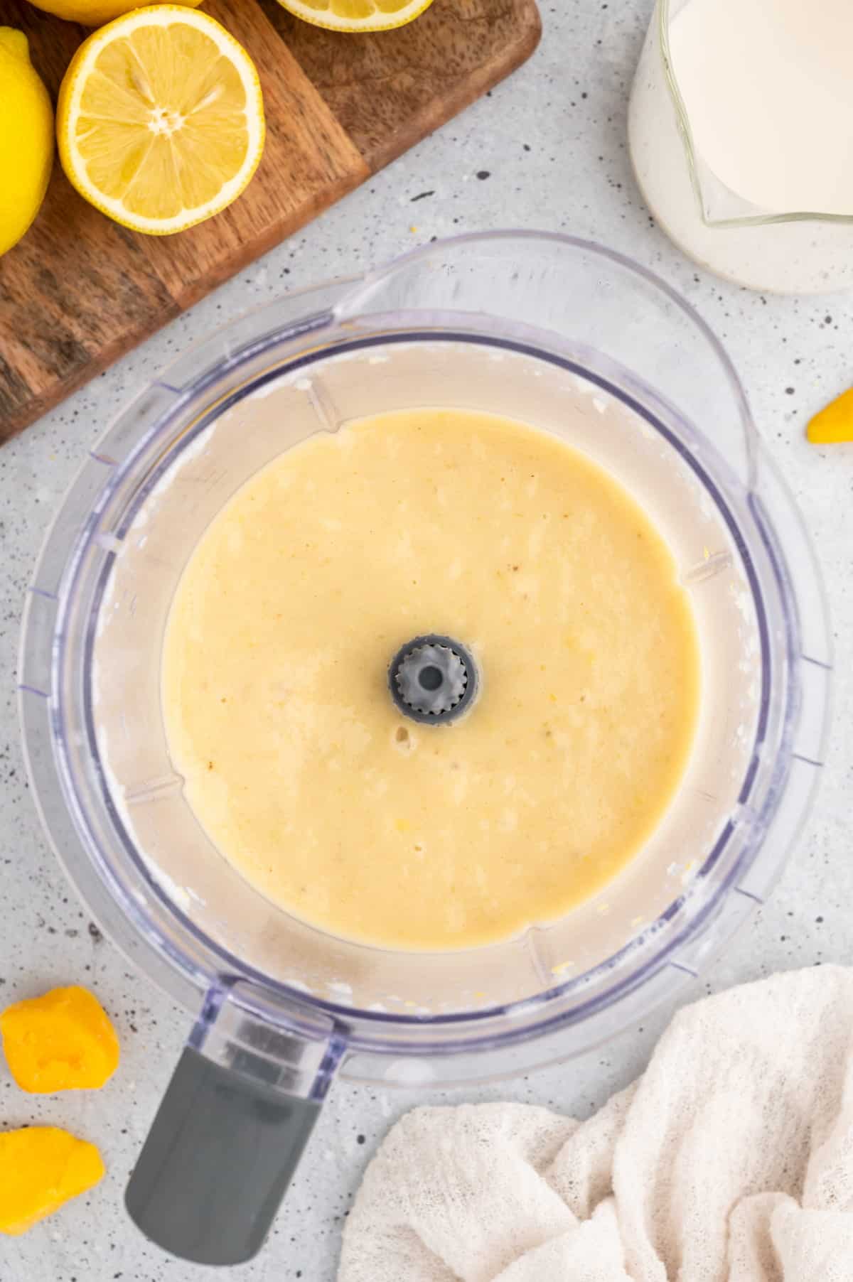 Lemon smoothie in blender.