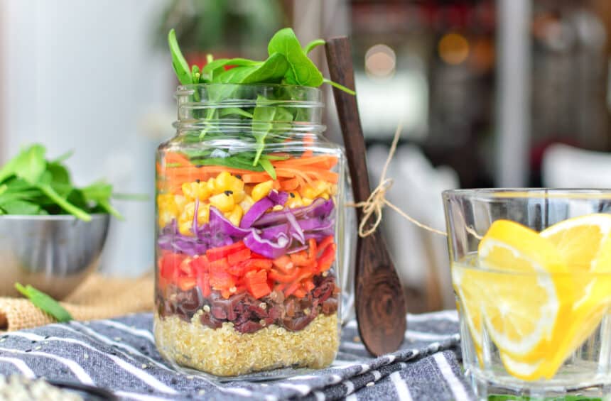 Rainbow Salad in a Jar | Zero Waste Lunch Idea | World of Vegan | #vegan #zerowaste #healthy #salad