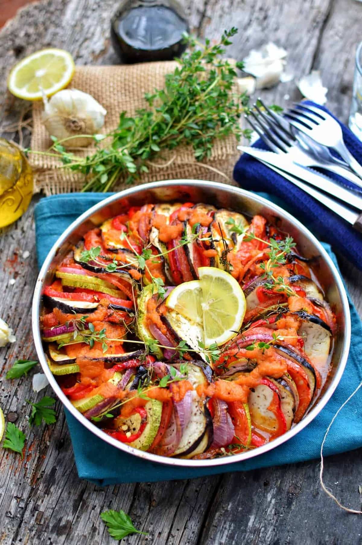 Ratatouille, served with lemon slices.