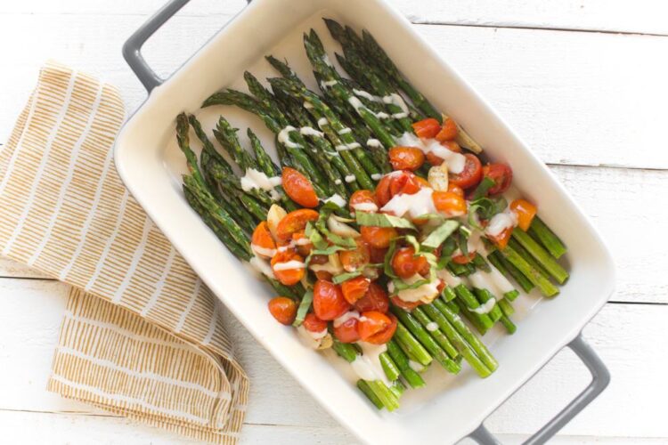 The Best Roasted Asparagus With Garlic and Tomatoes