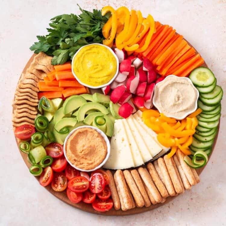 How to Make an EPIC Hummus Board