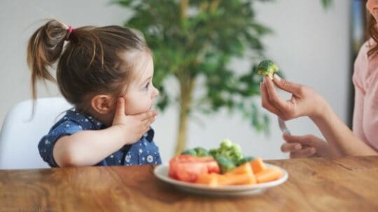 vegan kids eat vegetables