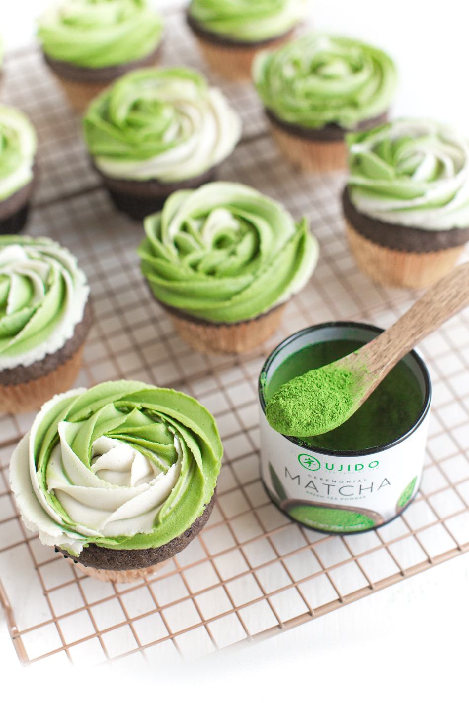 Vegan Matcha Cupcakes | WorldofVegan.com | #vegan #cupcakes #matcha #dessert #worldofvegan #dairyfree