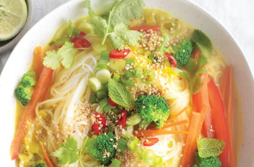 Vegan Thai Curry Soup Recipe | WorldofVegan.com | #vegan #soup #winter #cozy #health #recipe #thai #curry