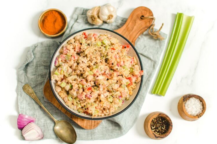Vegan Chickpea Tuna Salad | World of Vegan | #vegan #chickpea #tuna #salad #lunch #recipe #worldofvegan