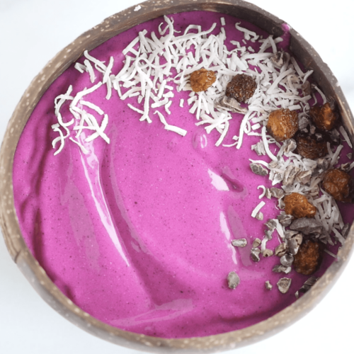 Pink Pitaya Smoothie Bowl | Healthy Breakfast | World of Vegan #breakfast #dragonfruit #vegan #healthy