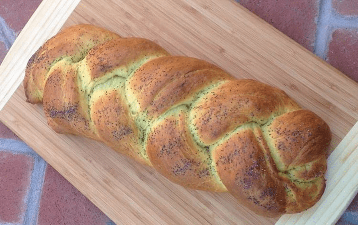 Vegan challah